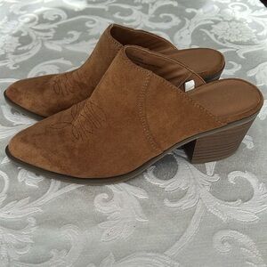 Western Style Mules size 7